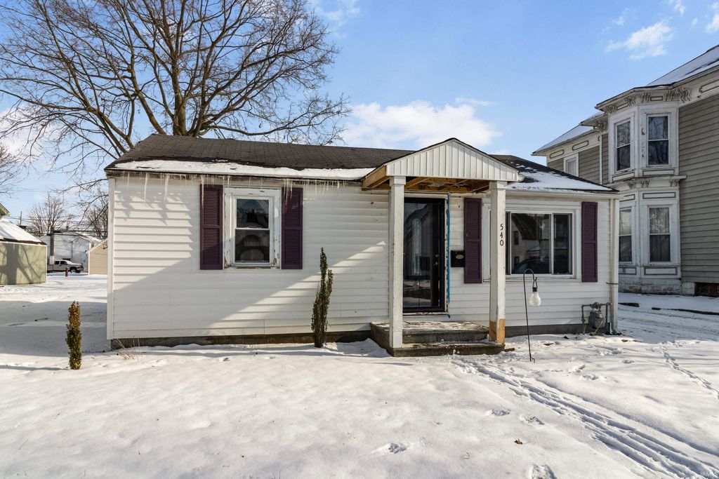 Photo of 540 N Main Street, Winchester, IN 47394 (MLS # 202549507)