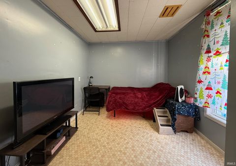 Tiny photo for 519 E Franklin Street, Delphi, IN 46923 (MLS # 202604953)