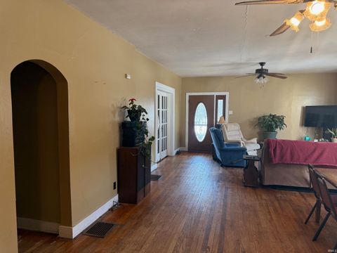 Tiny photo for 519 E Franklin Street, Delphi, IN 46923 (MLS # 202604953)