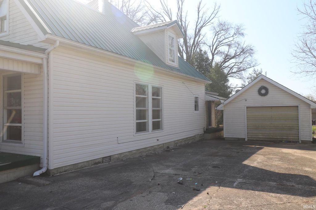 Photo of 405 SW 3rd Street, Loogootee, IN 47553 (MLS # 202609475)