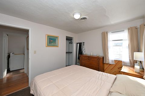 Tiny photo for 621 1/2 S Monticello Street, Winamac, IN 46996 (MLS # 202605111)