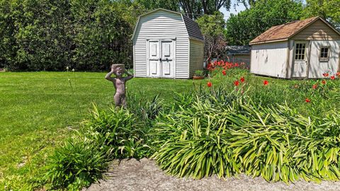 Tiny photo for 2429 Melody Lane, Anderson, IN 46012 (MLS # 202618080)