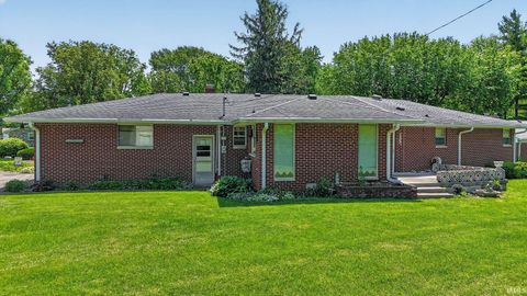 Tiny photo for 2429 Melody Lane, Anderson, IN 46012 (MLS # 202618080)