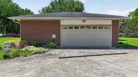Tiny photo for 2429 Melody Lane, Anderson, IN 46012 (MLS # 202618080)