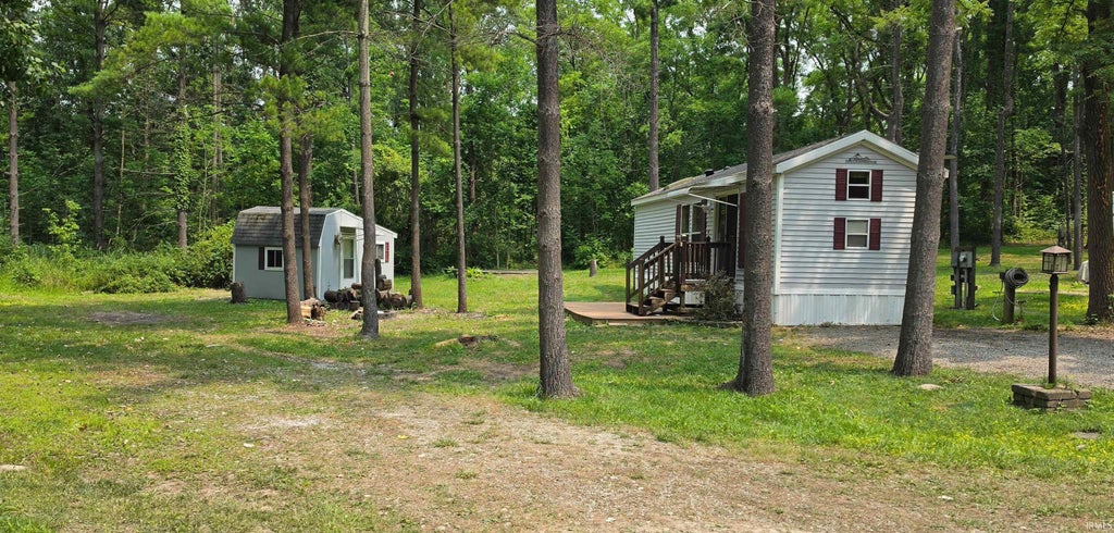Photo of 60 Rolling Brook Trail, Angola, IN 46703 (MLS # 202630208)