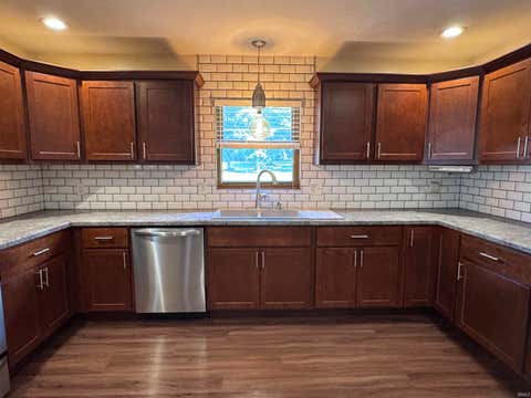 Tiny photo for 3003 Pottawatomie Road, Logansport, IN 46947 (MLS # 202631754)