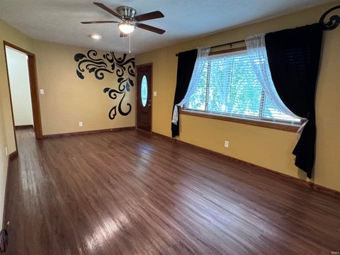 Tiny photo for 3003 Pottawatomie Road, Logansport, IN 46947 (MLS # 202631754)