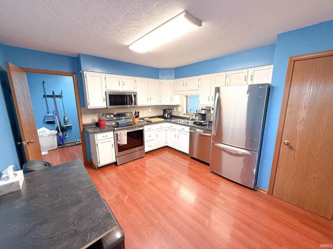 Tiny photo for 26 Haymarket Way, Lafayette, IN 47905 (MLS # 202544045)