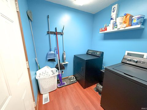 Tiny photo for 26 Haymarket Way, Lafayette, IN 47905 (MLS # 202544045)