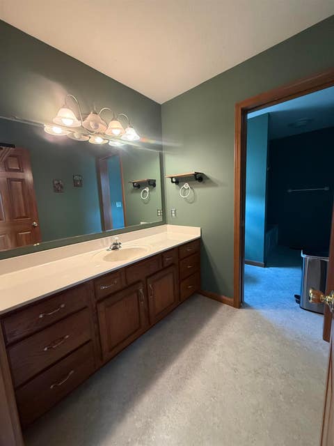 Tiny photo for 602 Nancyk Crossing, Roanoke, IN 46783 (MLS # 202627911)