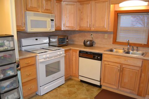 Tiny photo for 1441 N State Road 29, Flora, IN 46929 (MLS # 202503943)