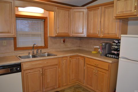 Tiny photo for 1441 N State Road 29, Flora, IN 46929 (MLS # 202503943)