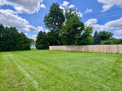 Tiny photo for 819 Uncle Tom Street, Greentown, IN 46936 (MLS # 202630994)