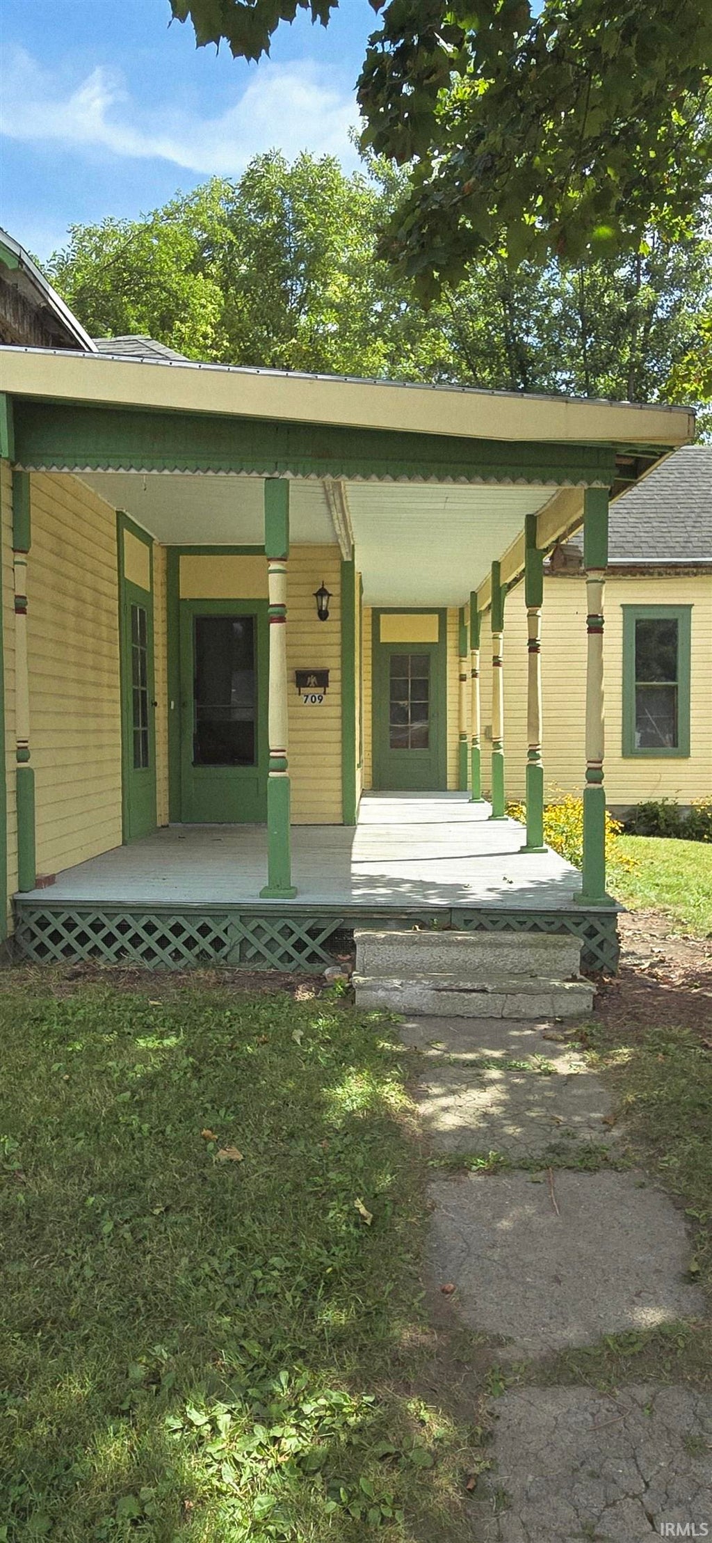 Photo of 709 N Sycamore Street, North Manchester, IN 46962 (MLS # 202637202)