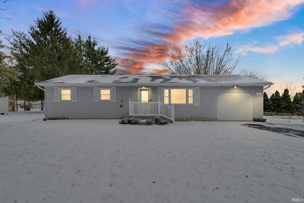 Photo of 945 Sanford Drive, Rochester, IN 46975 (MLS # 202600419)