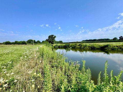Tiny photo for East 200 N County Road, Logansport, IN 46947 (MLS # 202523216)
