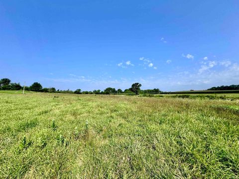 Tiny photo for East 200 N County Road, Logansport, IN 46947 (MLS # 202523216)