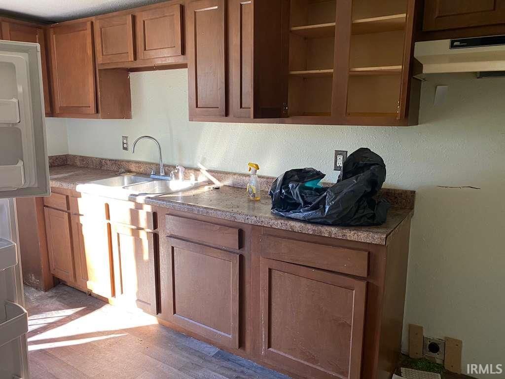 Photo of 1609 S Gharkey Street, Muncie, IN 47302 (MLS # 202547453)