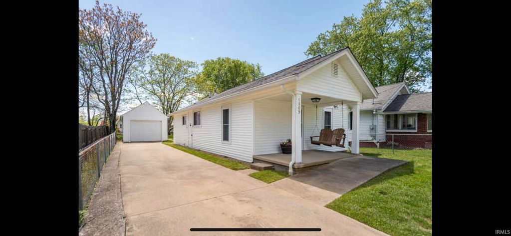 Photo of 1809 W Wylie Street, Bloomington, IN 47403 (MLS # 202602725)