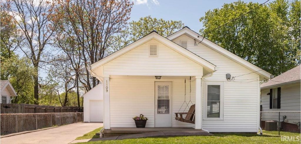 Photo of 1809 W Wylie Street, Bloomington, IN 47403 (MLS # 202602725)