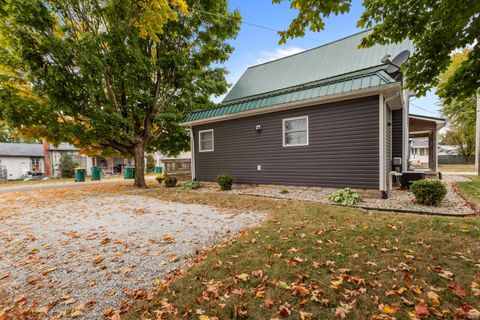 Tiny photo for 329 W GRANT Street, Greentown, IN 46936 (MLS # 202542075)
