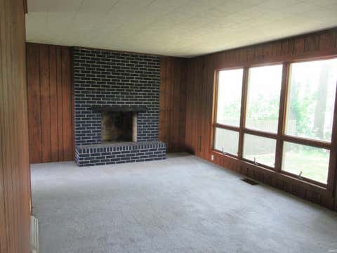 Tiny photo for 128 N LAKE CICOTT Drive, Logansport, IN 46947 (MLS # 202629695)