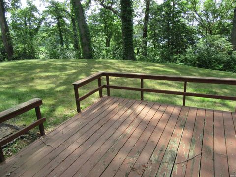 Tiny photo for 128 N LAKE CICOTT Drive, Logansport, IN 46947 (MLS # 202629695)