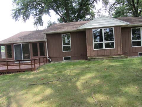 Photo of 128 N LAKE CICOTT Drive, Logansport, IN 46947 (MLS # 202629695)