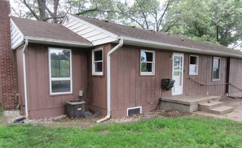 Tiny photo for 128 N LAKE CICOTT Drive, Logansport, IN 46947 (MLS # 202629695)