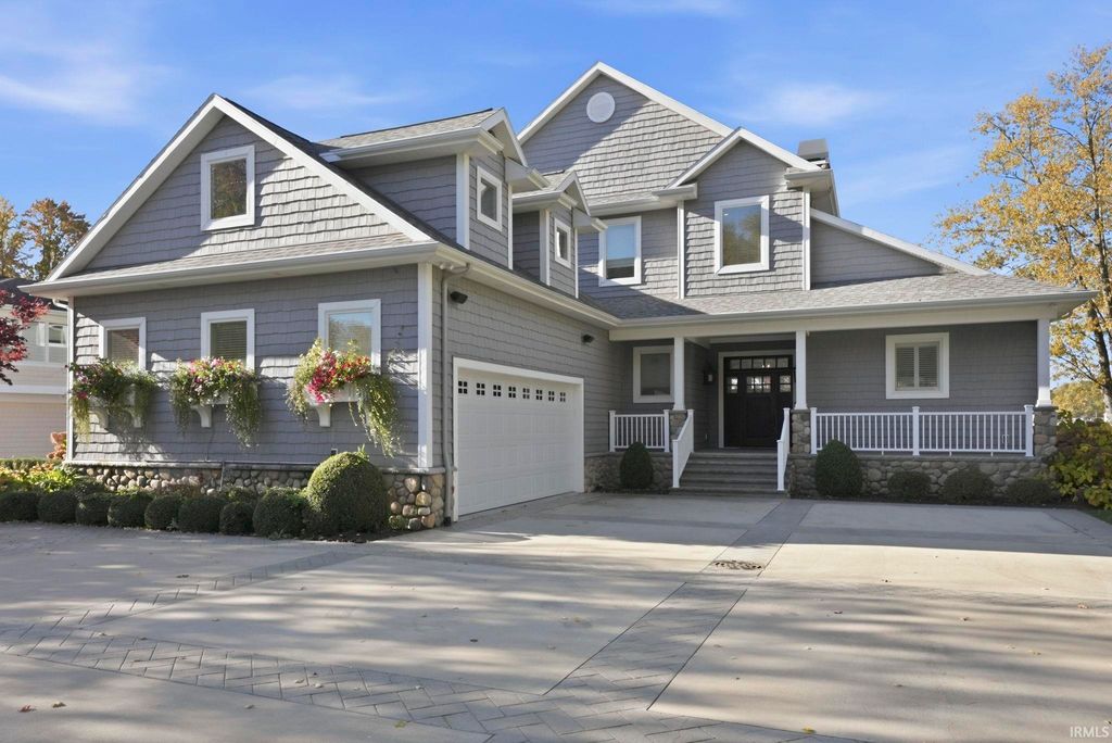 Photo of 6521 N Kalorama Road, Leesburg, IN 46538 (MLS # 202614089)