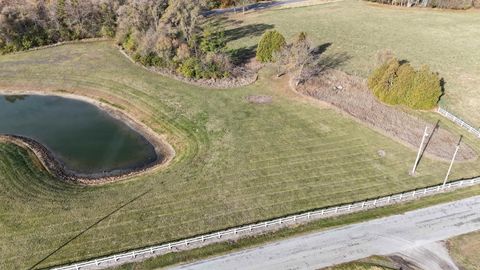 Tiny photo for 400 E 950 S, Star City, IN 46985 (MLS # 202545765)