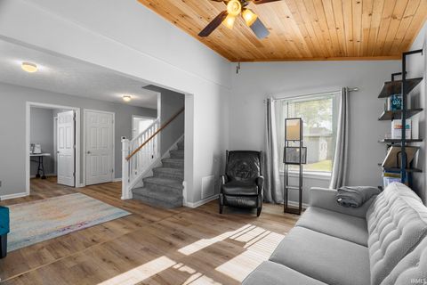 Tiny photo for 615 S 28th Street, Lafayette, IN 47904 (MLS # 202614273)