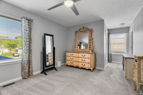 Tiny photo for 615 S 28th Street, Lafayette, IN 47904 (MLS # 202614273)