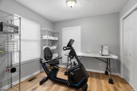 Tiny photo for 615 S 28th Street, Lafayette, IN 47904 (MLS # 202614273)