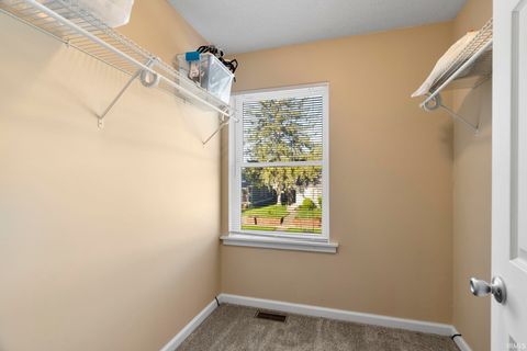 Tiny photo for 615 S 28th Street, Lafayette, IN 47904 (MLS # 202614273)