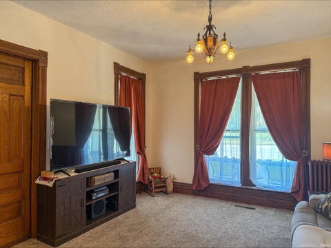 Tiny photo for 415 N Geiger Street, Huntingburg, IN 47542 (MLS # 202642206)