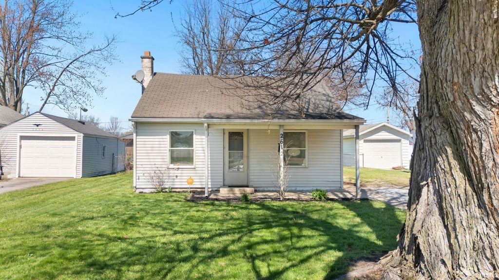 Photo of 2612 Westward Drive, Fort Wayne, IN 46809 (MLS # 202612091)