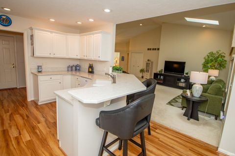 Tiny photo for 1671 Brookstone Court, Elkhart, IN 46514 (MLS # 202538662)