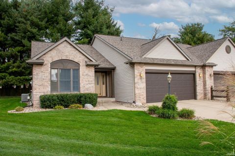 Tiny photo for 1671 Brookstone Court, Elkhart, IN 46514 (MLS # 202538662)