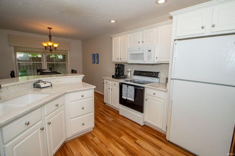 Tiny photo for 1671 Brookstone Court, Elkhart, IN 46514 (MLS # 202538662)