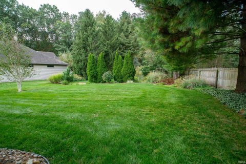 Tiny photo for 1671 Brookstone Court, Elkhart, IN 46514 (MLS # 202538662)