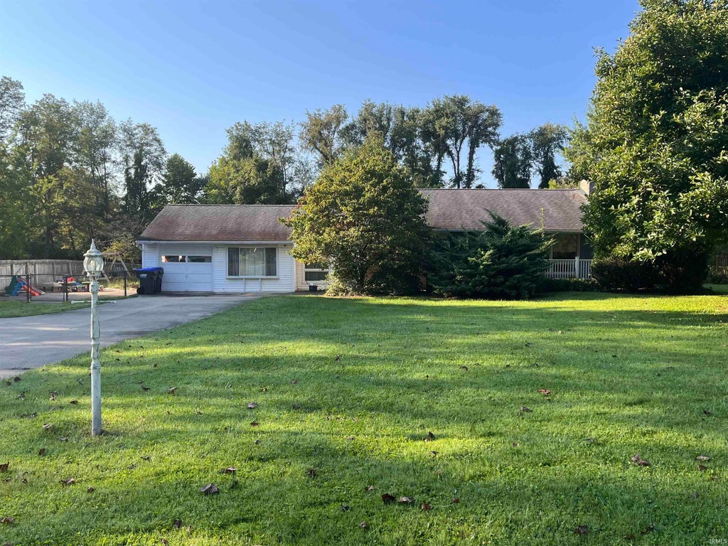 Photo of 1350 E Rhorer Road, Bloomington, IN 47401 (MLS # 202636792)