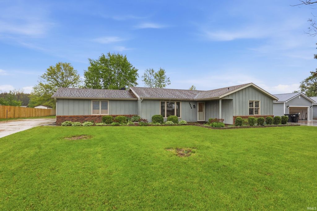 Photo of 2626 W Rock Hill Lane, Zanesville, IN 46799 (MLS # 202617400)