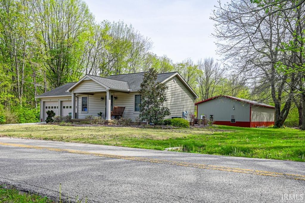 Photo of 6804 W Mill Road, Evansville, IN 47720 (MLS # 202612328)