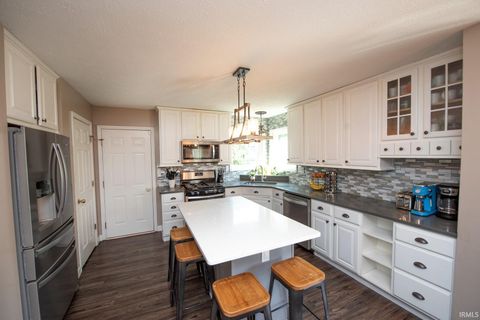 Tiny photo for 619 W Bur Oak Court, Lafayette, IN 47909 (MLS # 202612404)