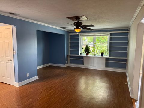 Tiny photo for 2109 Ball Court, Rochester, IN 46975 (MLS # 202519473)