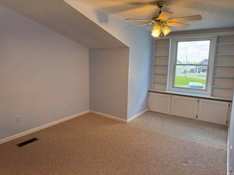 Tiny photo for 2109 Ball Court, Rochester, IN 46975 (MLS # 202519473)