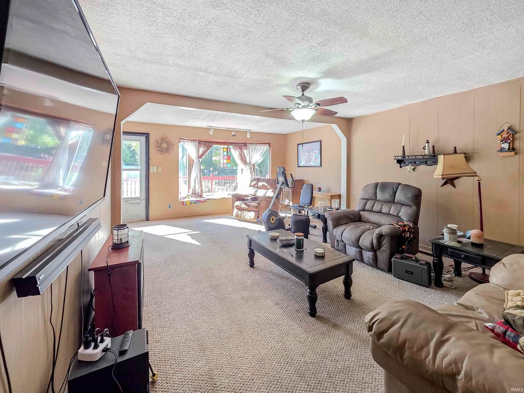Photo of 11400 E Parr Avenue, Brazil, IN 47834 (MLS # 202542953)