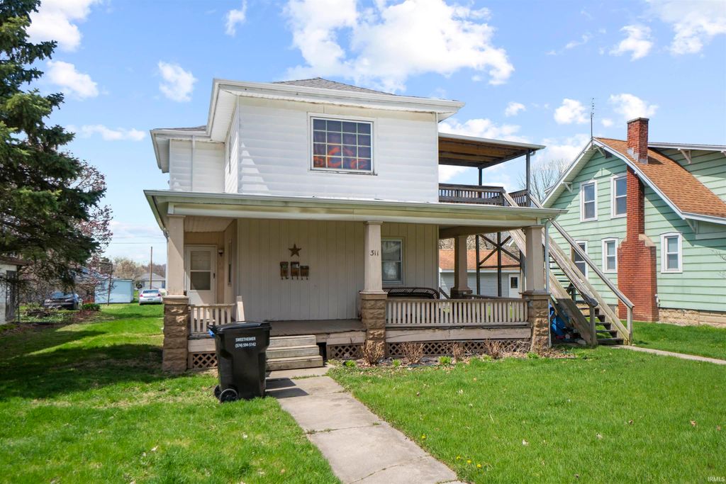 Photo of 311 N Walnut Street, Columbia City, IN 46725 (MLS # 202540591)