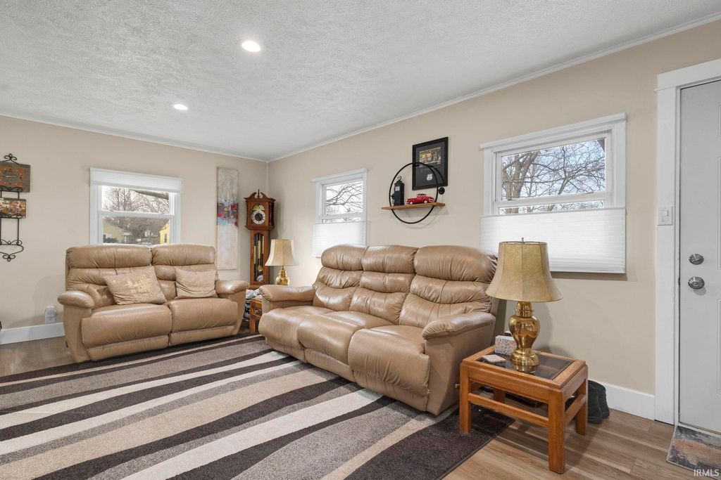 Photo of 303 E Chippewa Avenue, South Bend, IN 46614 (MLS # 202601460)